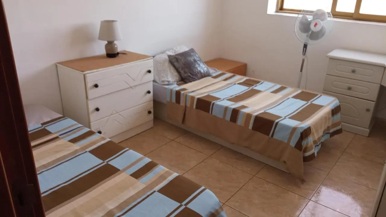 Charming Room In Peaceful Part Of Urban Valeta Msida Séjour chez l'habitant